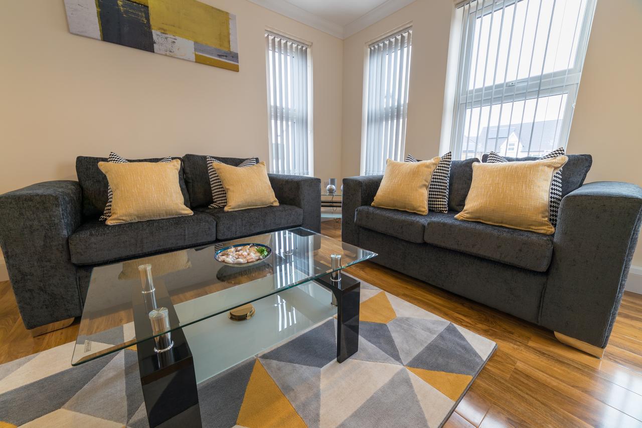London Heathrow Serviced Apartments Ashford  Bagian luar foto